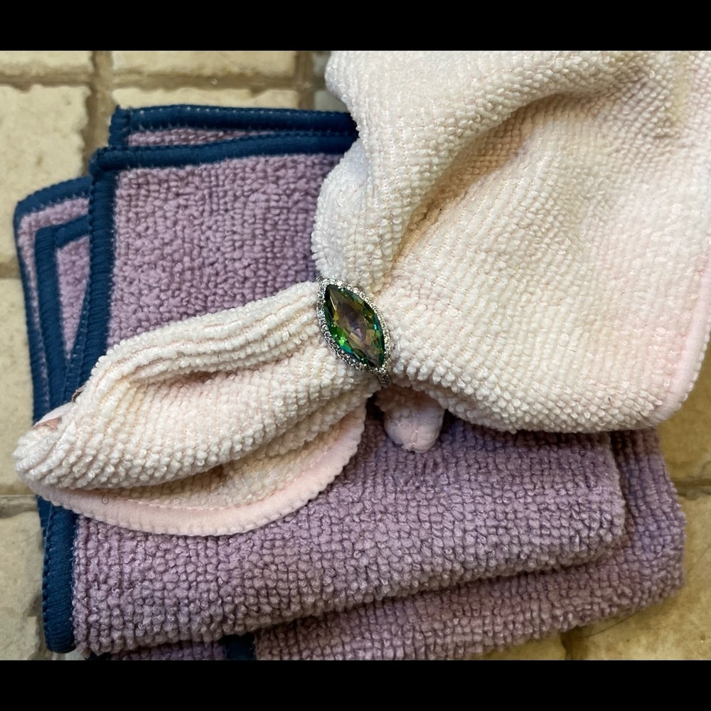 Gorgeous ring